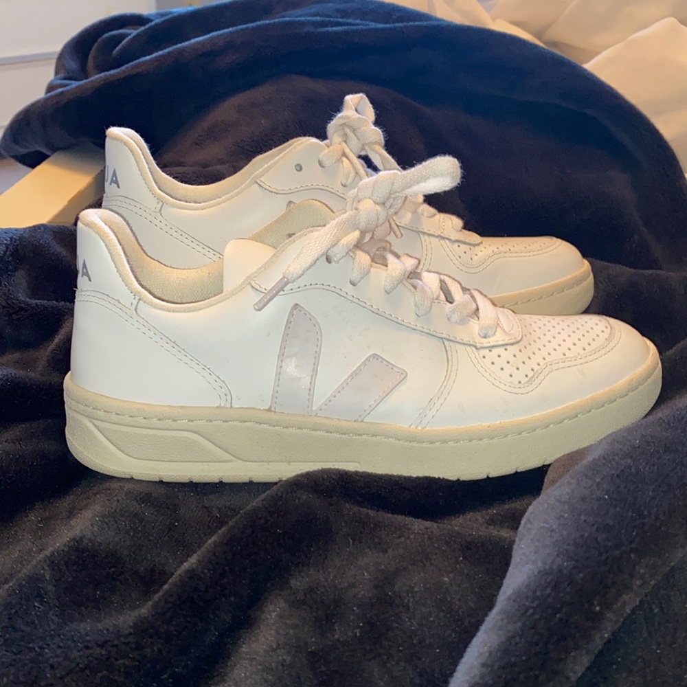 Veja sneakers